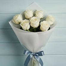 Букет 7 Белых роз Эдлесс Лав в Чупряково