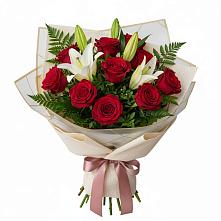 Букет цветов из:  Лилии и Розы #REPLACE_PRED# Чупряково