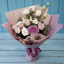 Букет цветов из:  Розы и Лизиантусы #REPLACE_PRED# Чупряково