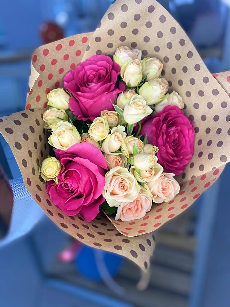 Букет цветов из: Розы в Чупряково