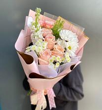 Букет цветов из:  Хризантемы и Розы в Чупряково
