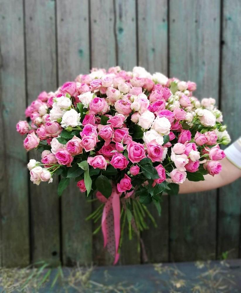 Букет Розовые кустовые розы Натали и Лав Лидия в Чупряково