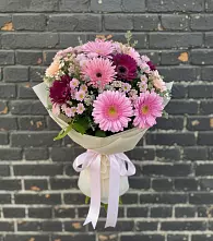 Букет цветов из:  Герберы и Хризантемы #REPLACE_PRED# Чупряково