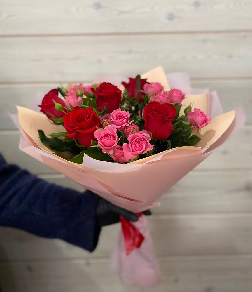 Букет цветов из: Розы в Чупряково