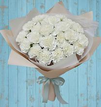 Букет цветов из:  Гвоздики в Чупряково
